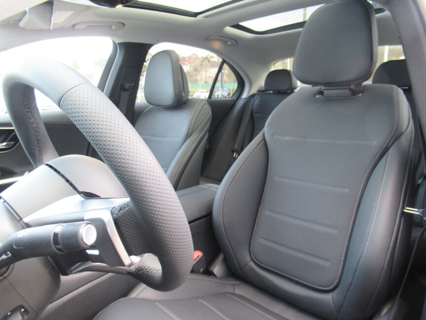 Mercedes-Benz C 300 e 4MATIC