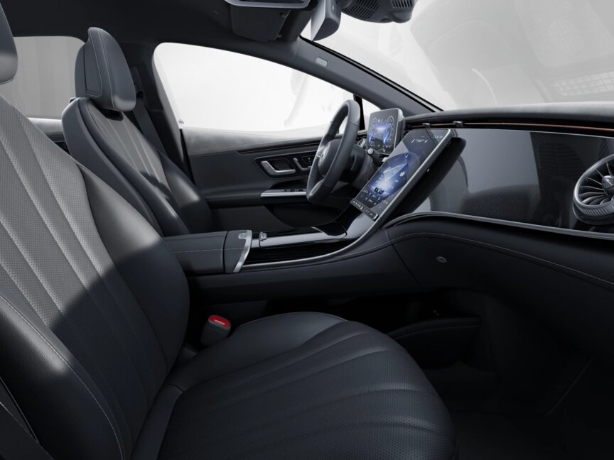 Mercedes-Benz EQE 300