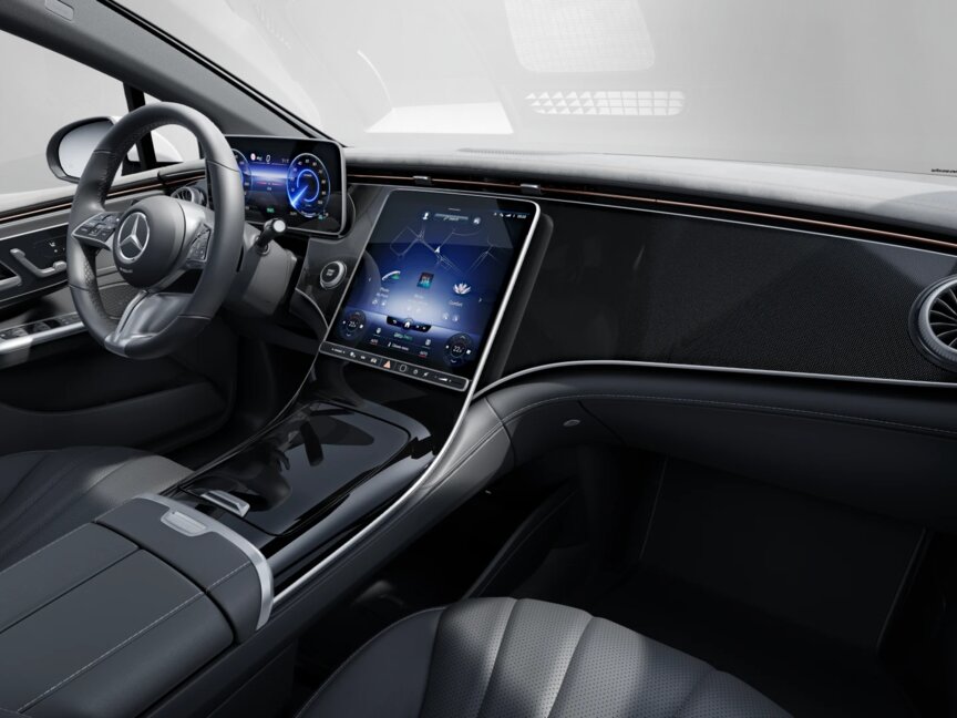 Mercedes-Benz EQE 300