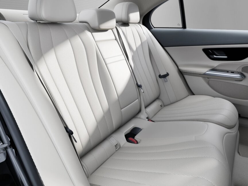 Mercedes-Benz E 300 de Limousine Österreich-Edition