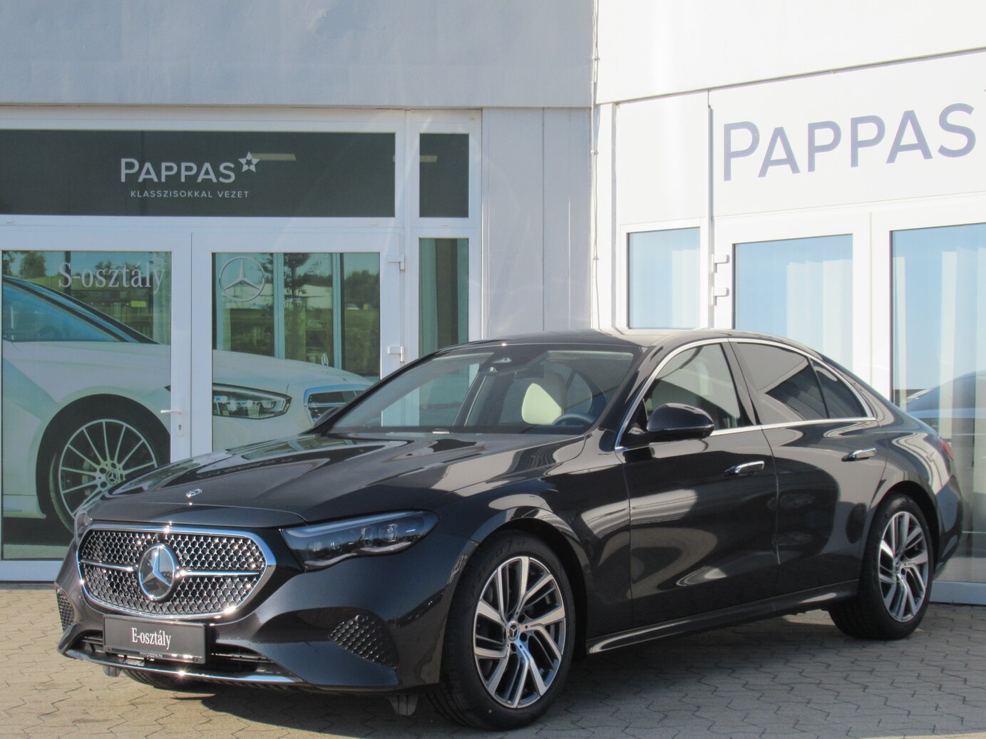 Mercedes-Benz E 200 4MATIC Limousine