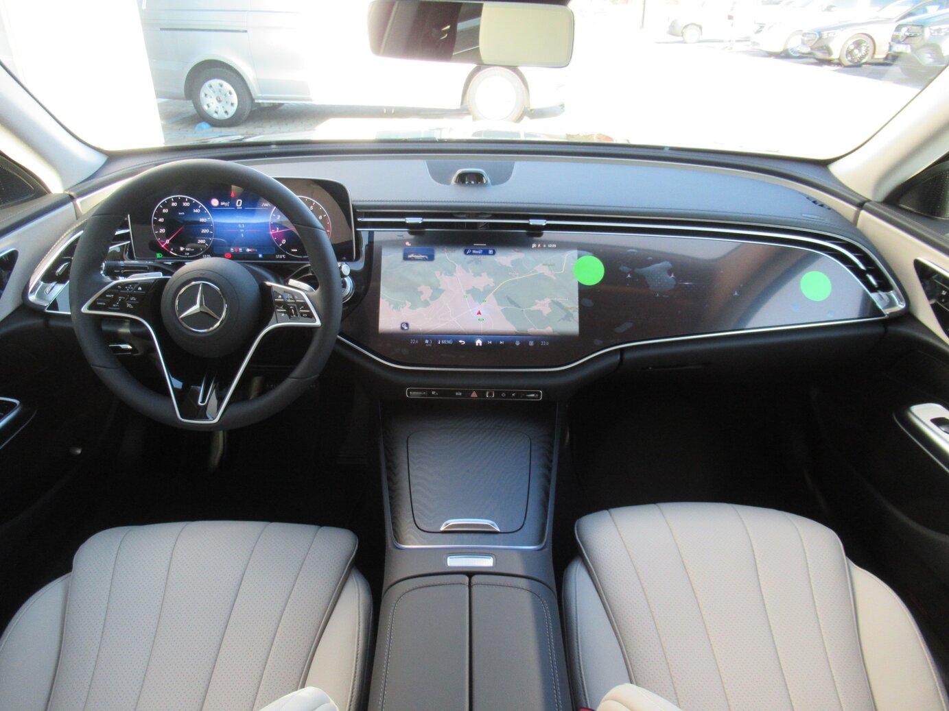 Mercedes-Benz E 200 4MATIC Limousine