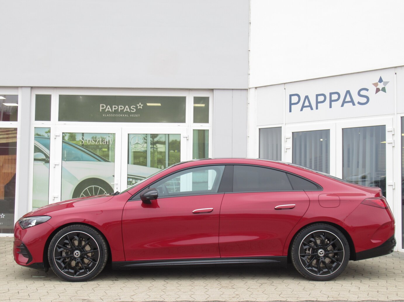 Mercedes-Benz CLA 180