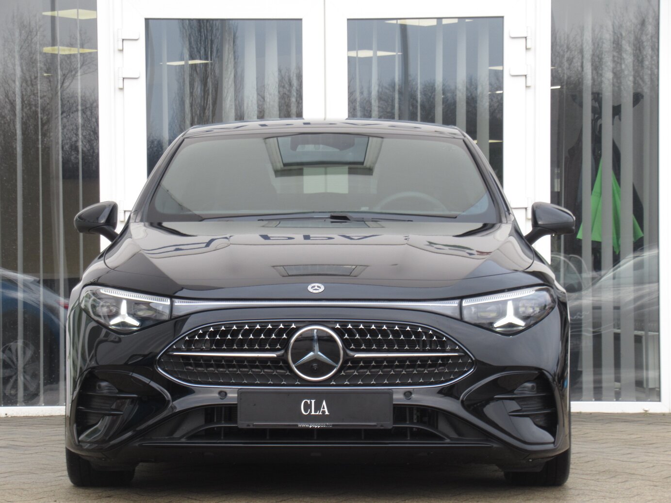 Mercedes-Benz CLA 200 4MATIC