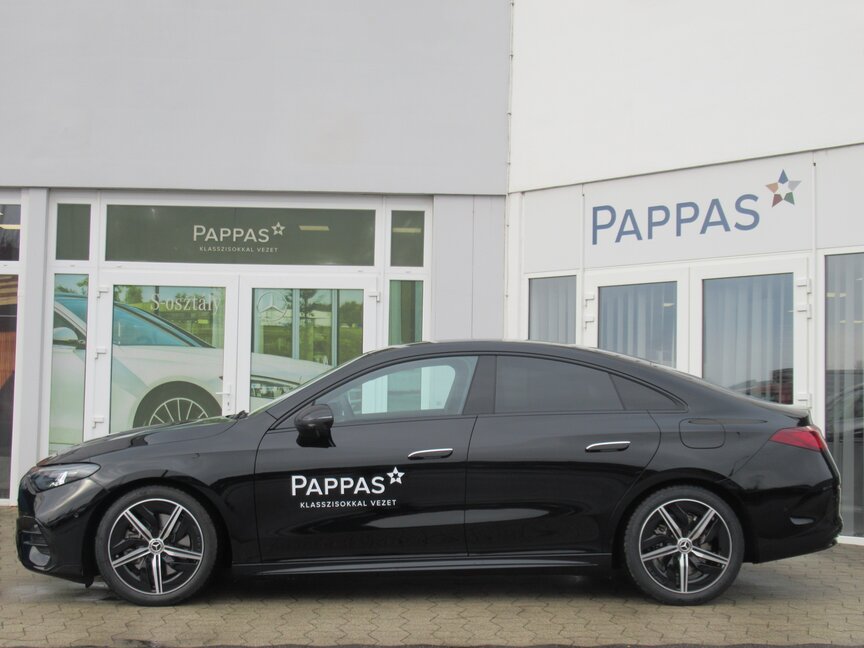 Mercedes-Benz CLA 200 4MATIC