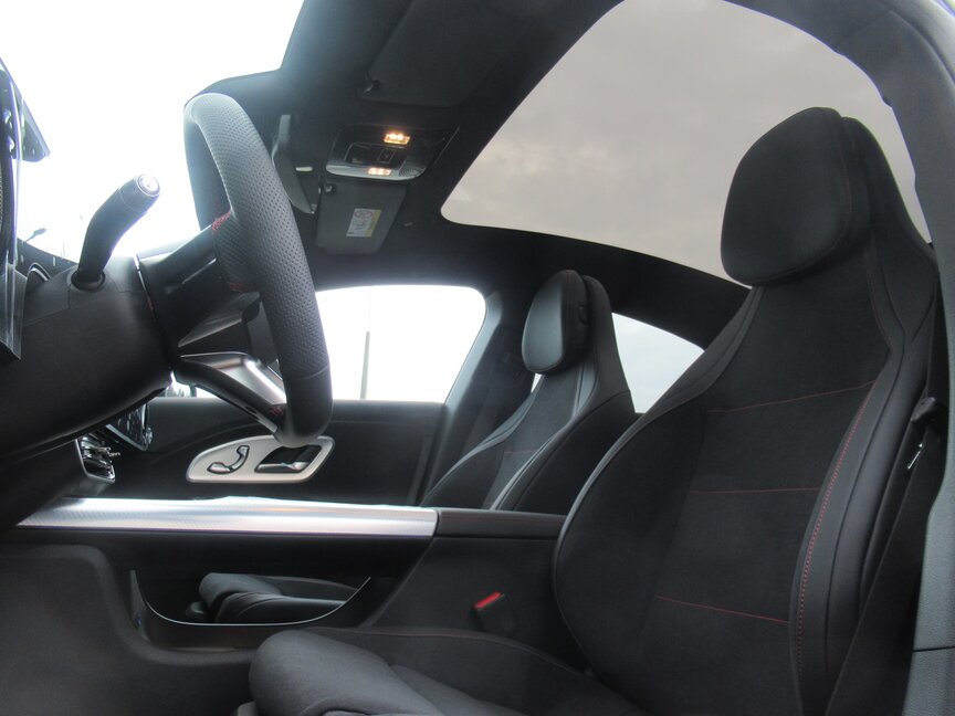 Mercedes-Benz CLA 200 4MATIC