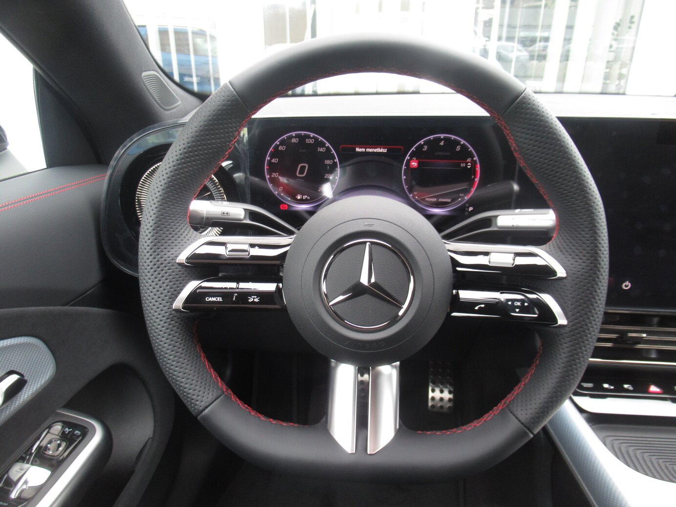 Mercedes-Benz CLA 200 4MATIC