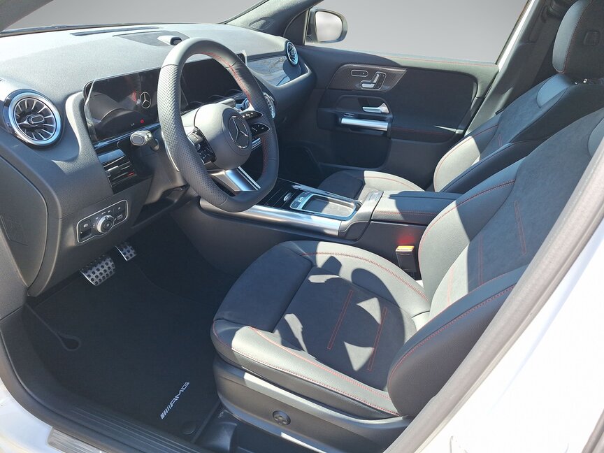 Mercedes-Benz GLA 200 D