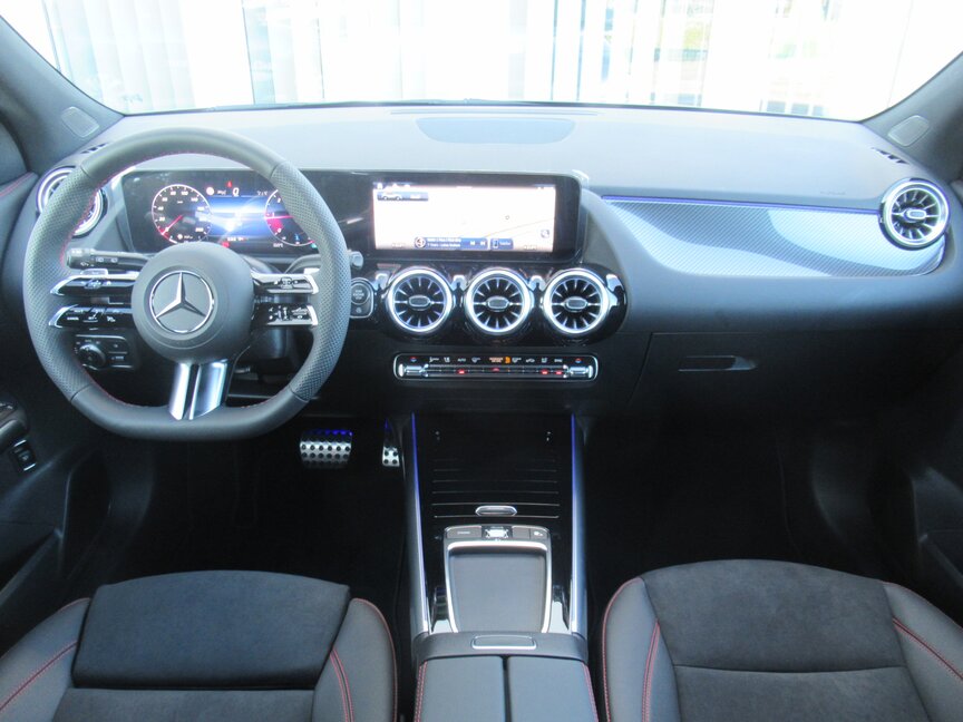 Mercedes-Benz GLA 200 d