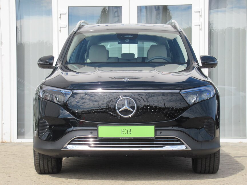 Mercedes-Benz EQB 250+