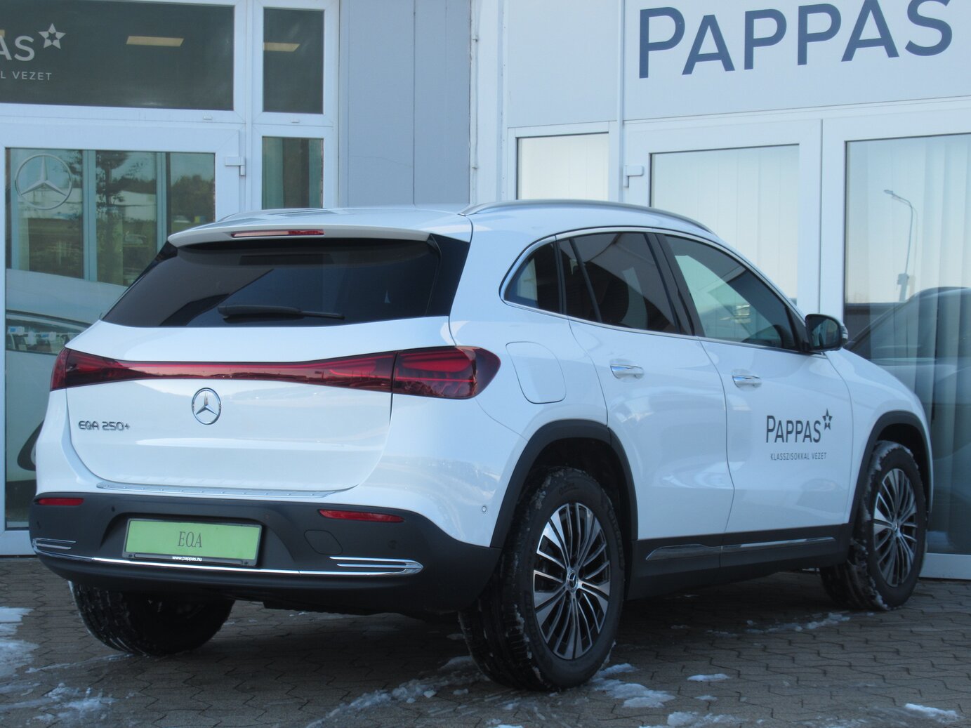 Mercedes-Benz EQA 250+