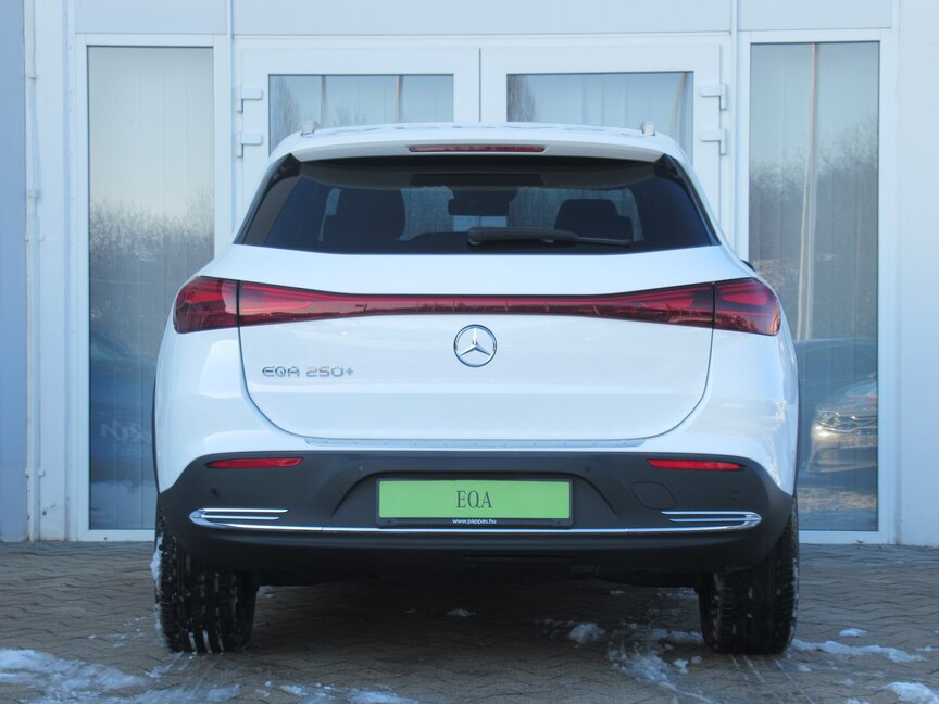 Mercedes-Benz EQA 250+
