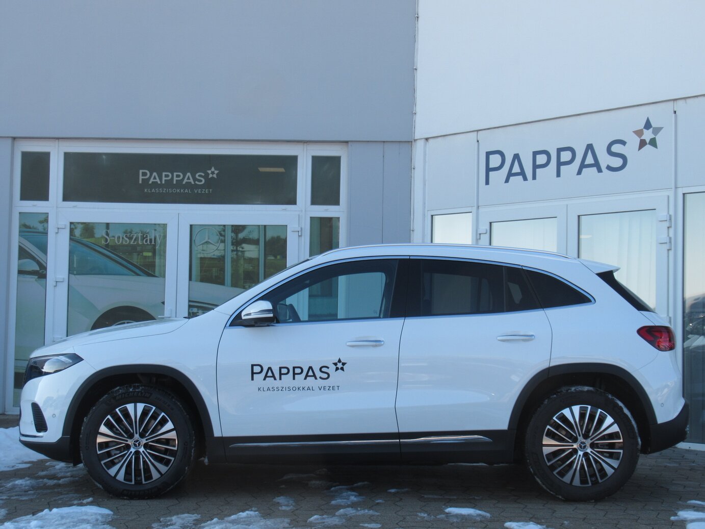 Mercedes-Benz EQA 250+