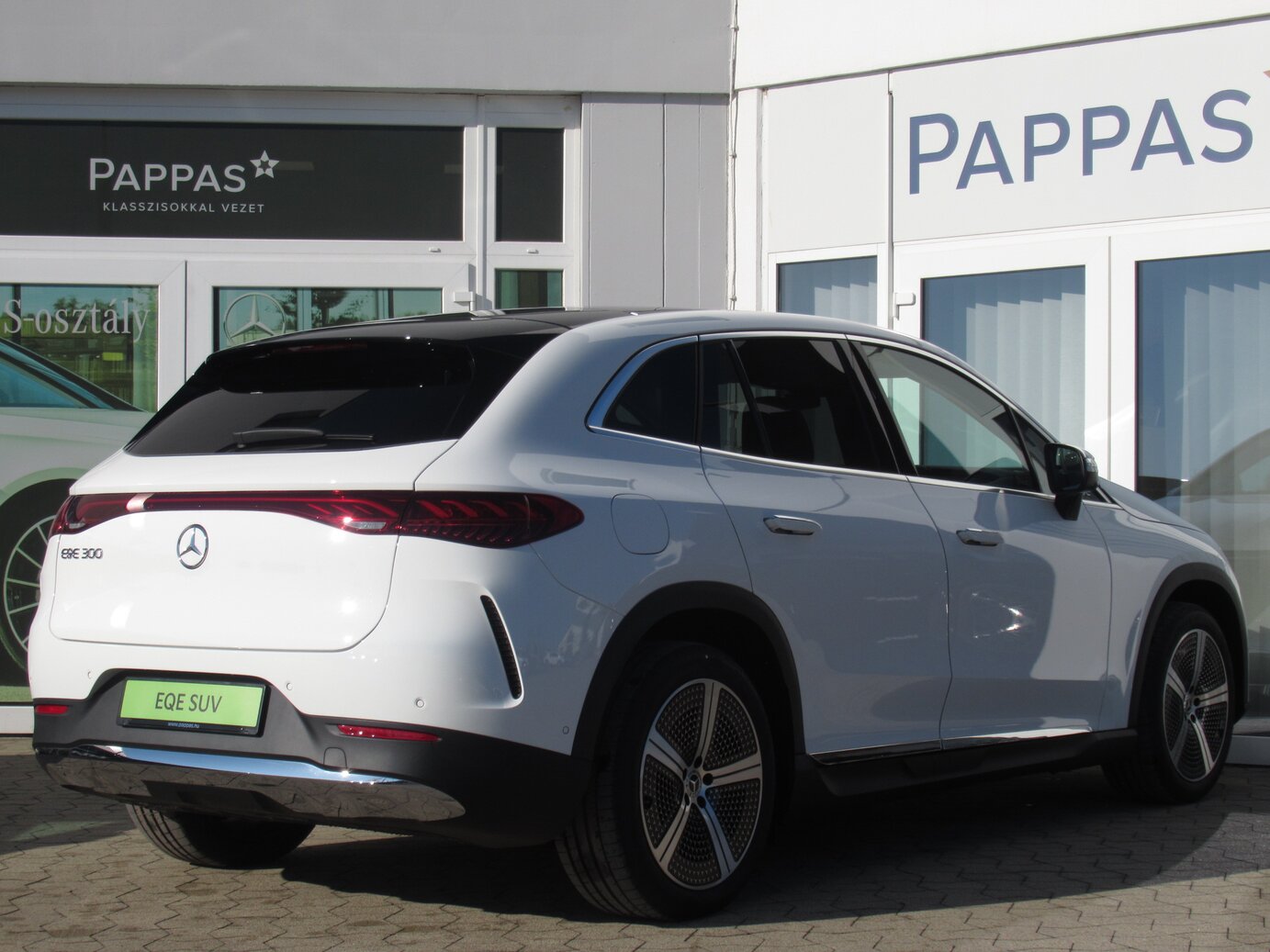 Mercedes-Benz EQE 300 SUV Österreich Edition