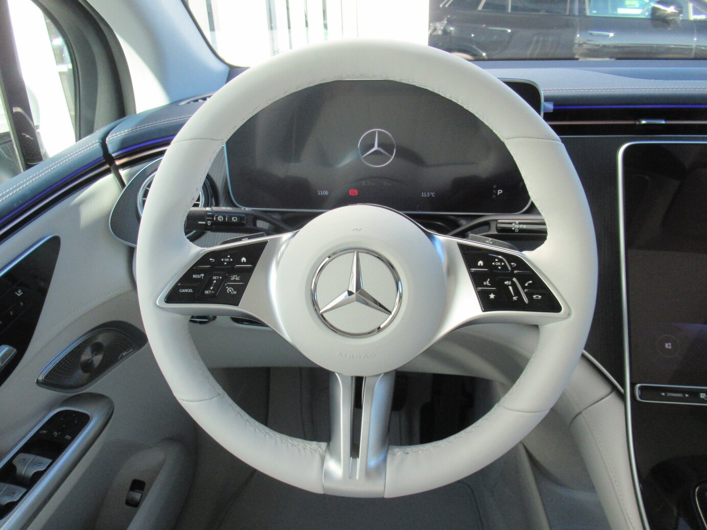 Mercedes-Benz EQE 300 SUV Österreich Edition