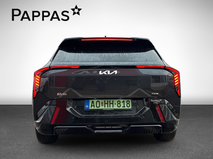 Kia EV4 HATCHBACK LR