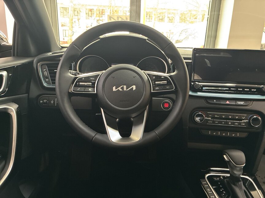 Kia XCEED 150T/AT