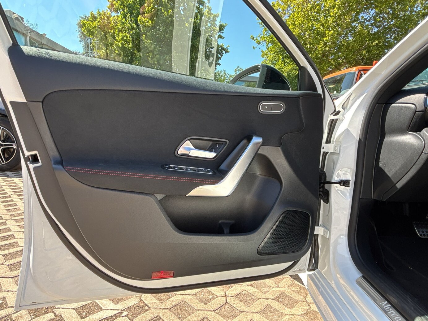 Mercedes-Benz A 180 Kompaktlimousine