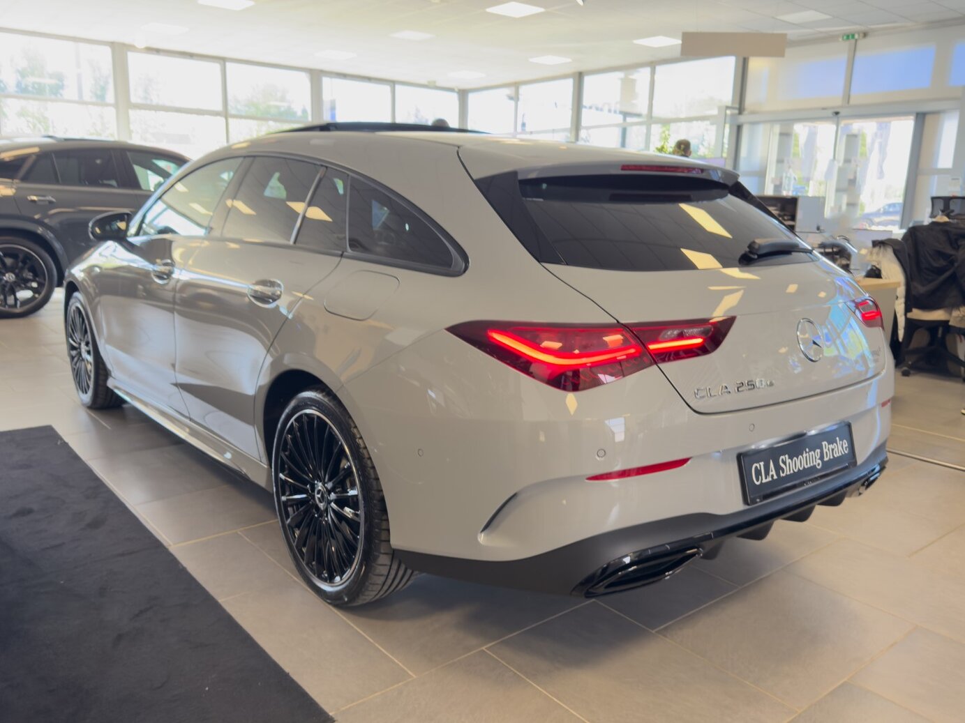 Mercedes-Benz CLA 250 e Shooting Brake mit EQ Hybrid Technologie