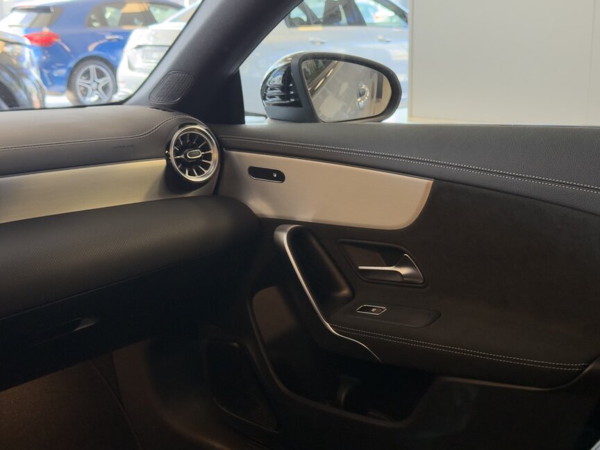 Mercedes-Benz CLA 250 e Shooting Brake mit EQ Hybrid Technologie