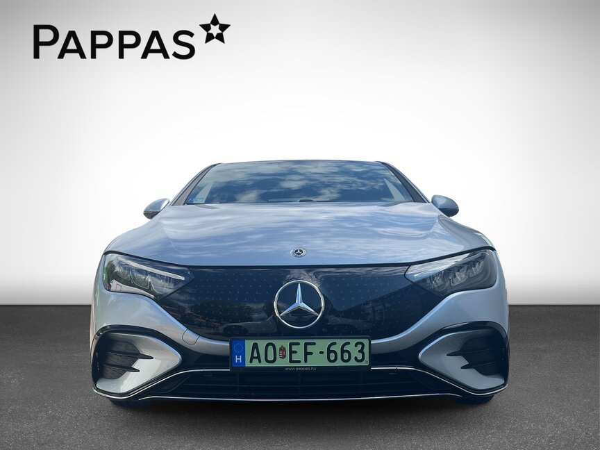 Mercedes-Benz EQE 300