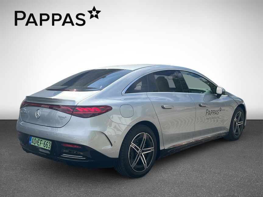 Mercedes-Benz EQE 300