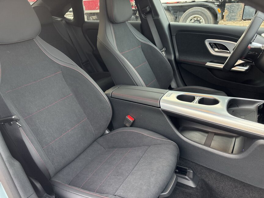 Mercedes-Benz CLA 250+ mit EQ Technologie