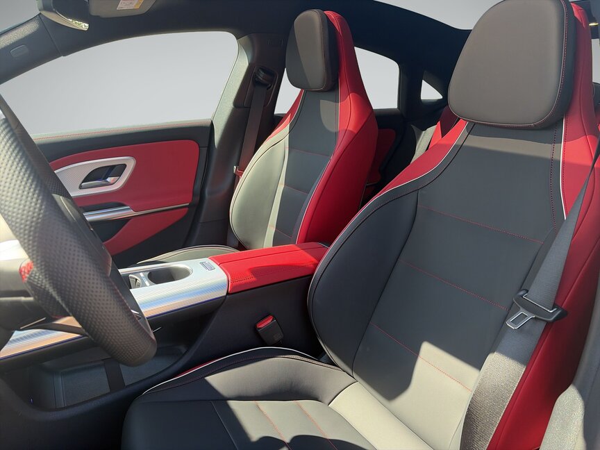 Mercedes-Benz CLA 250+ mit EQ Technologie