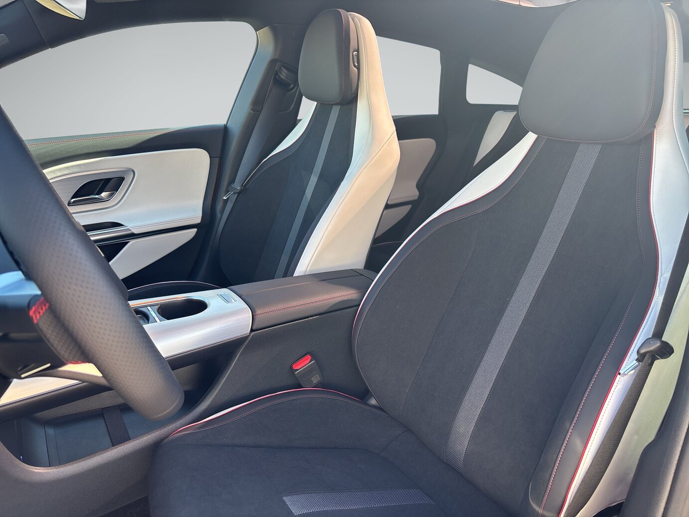 Mercedes-Benz CLA 250+ Shooting Brake mit EQ Technologie