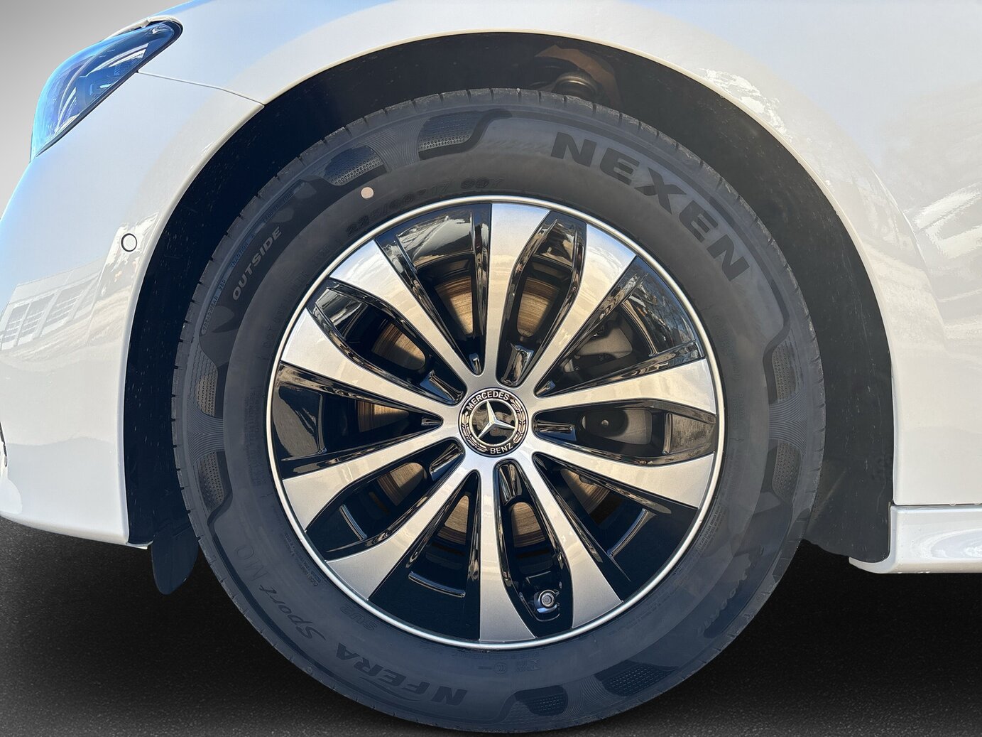 Mercedes-Benz E 200 d Limousine