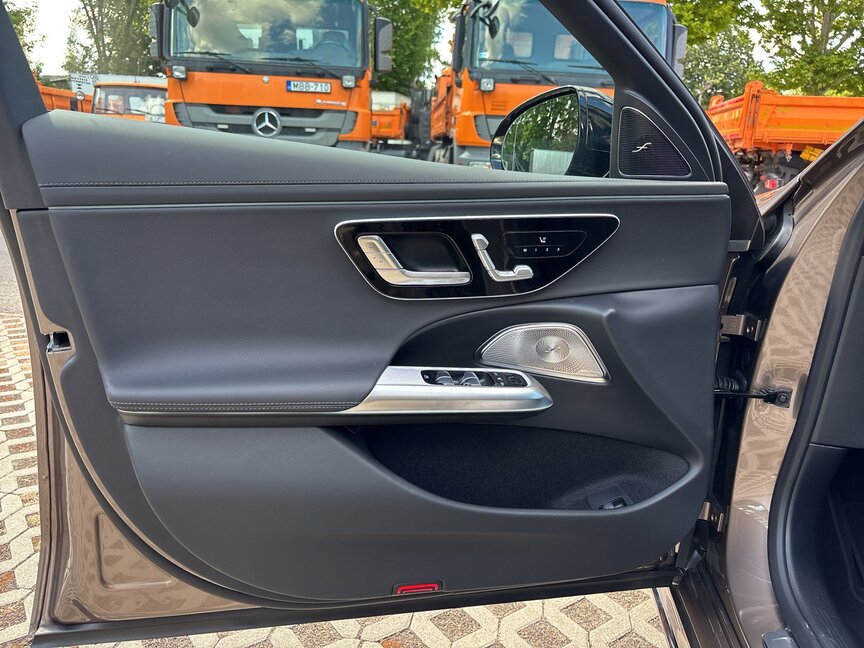 Mercedes-Benz E 220 d 4MATIC T-Modell