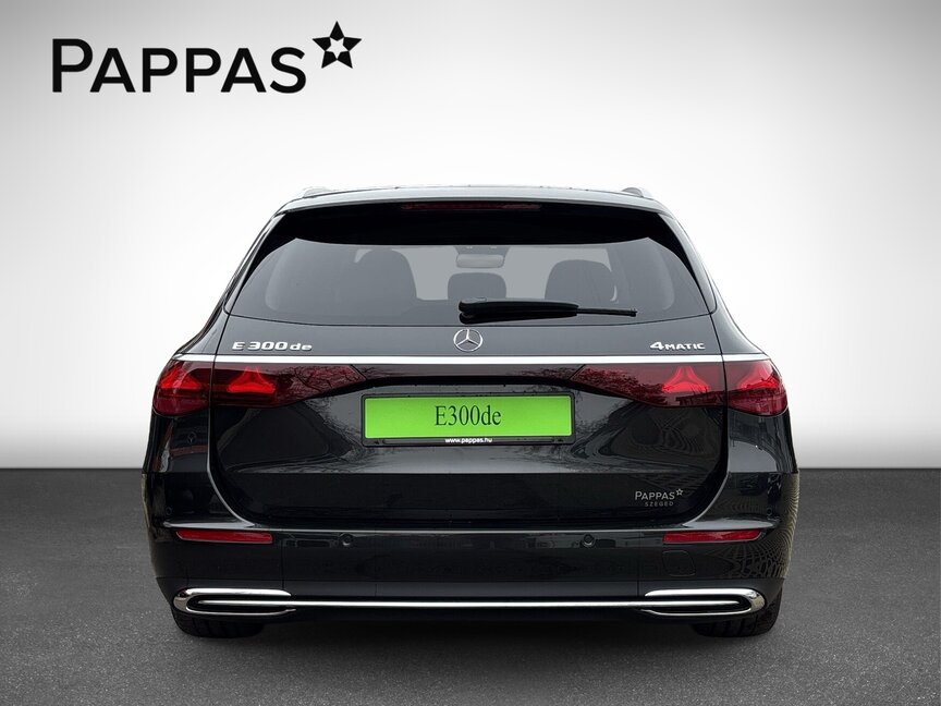 Mercedes-Benz E 300 de 4MATIC T-Modell mit EQ Hybrid Technologie