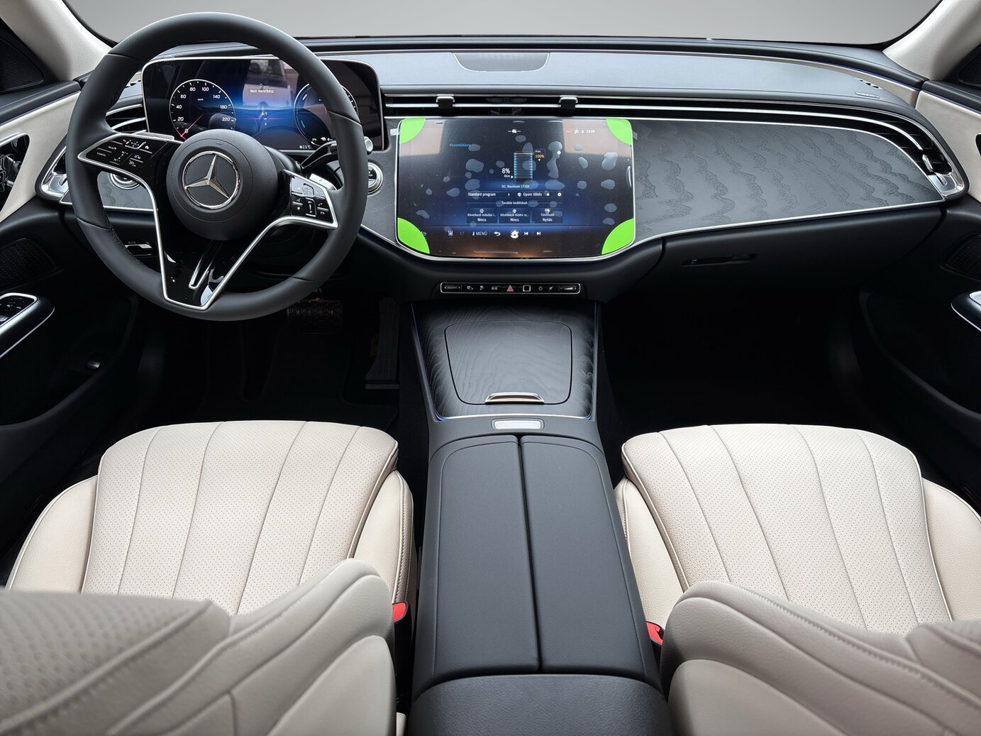 Mercedes-Benz E 300 de 4MATIC T-Modell mit EQ Hybrid Technologie