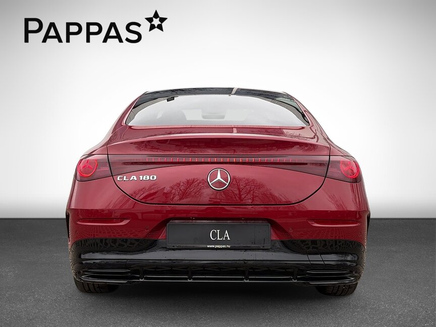 Mercedes-Benz CLA 180