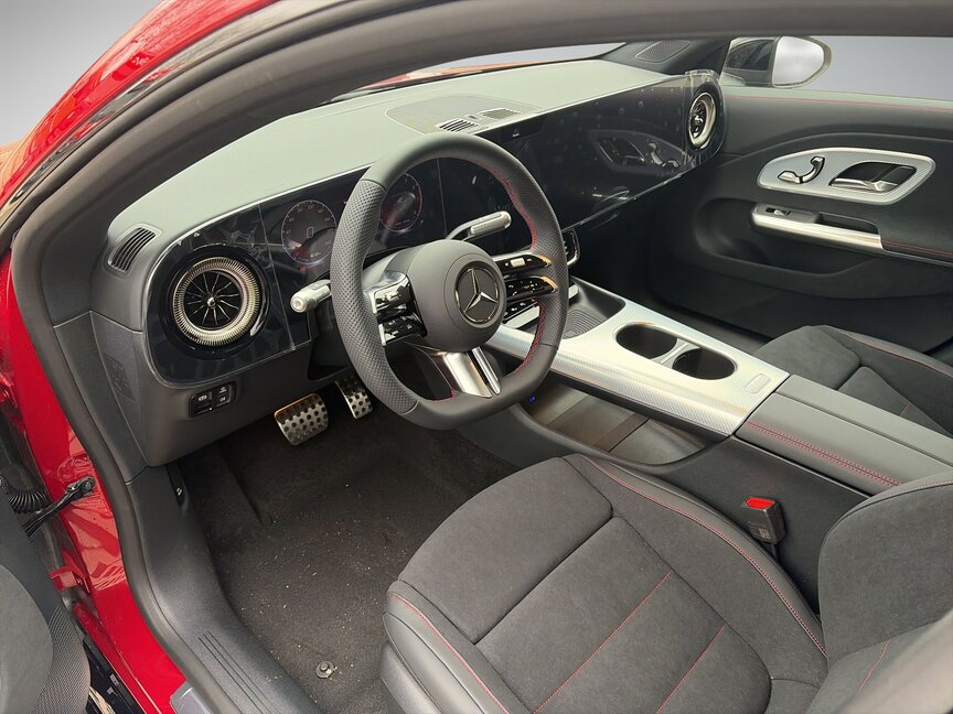 Mercedes-Benz CLA 180