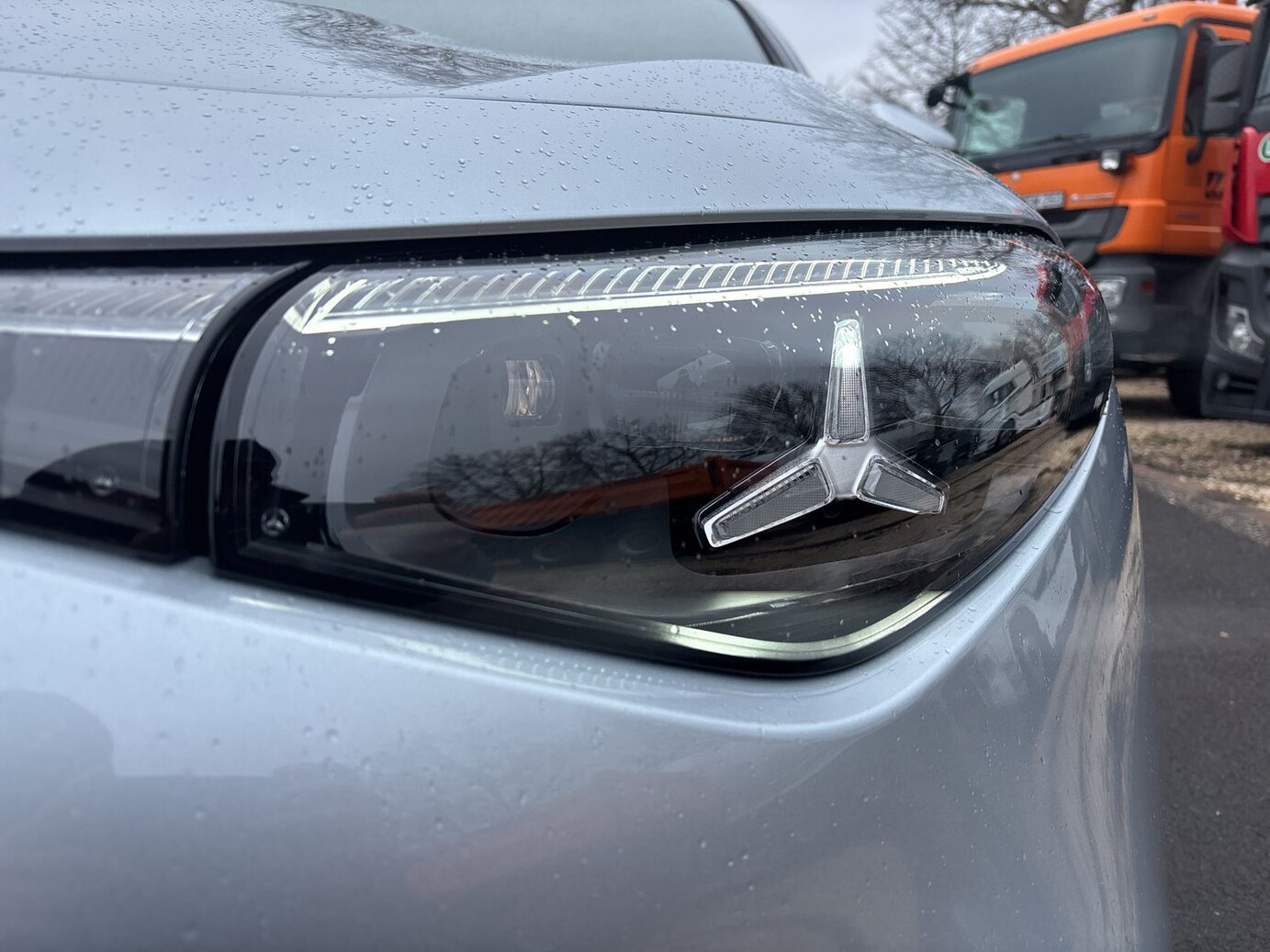 Mercedes-Benz CLA 180