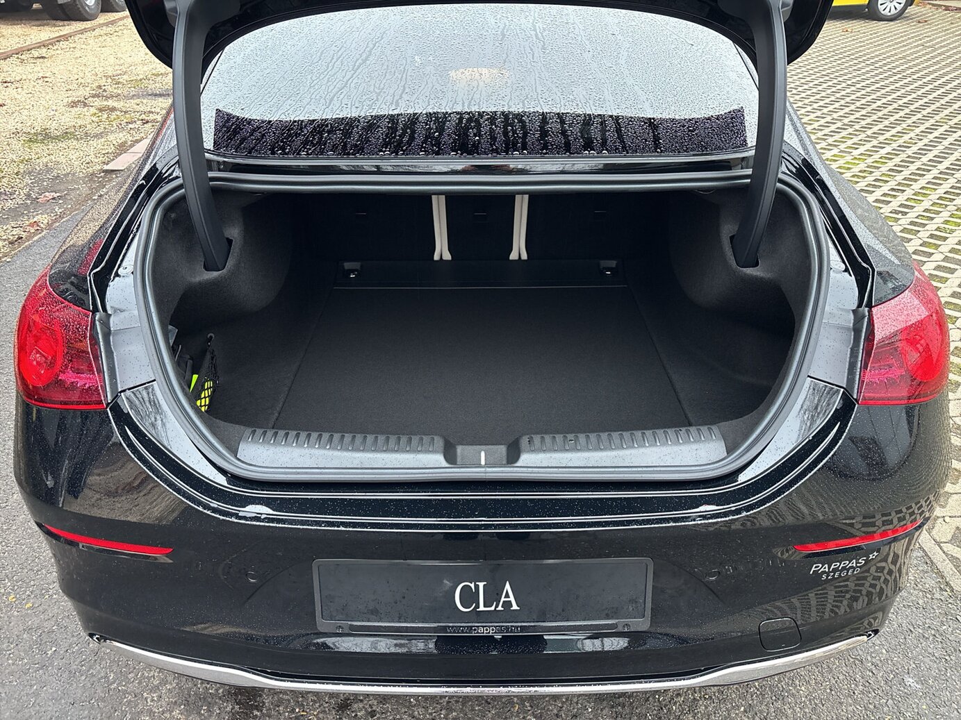 Mercedes-Benz CLA 180