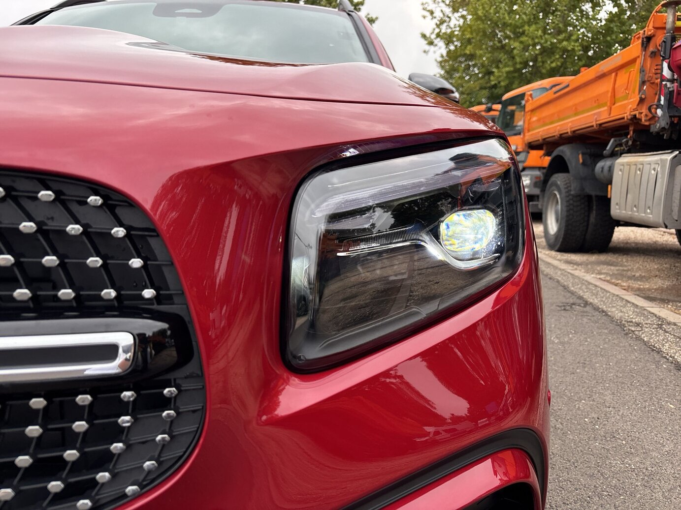 Mercedes-Benz GLB 200 d