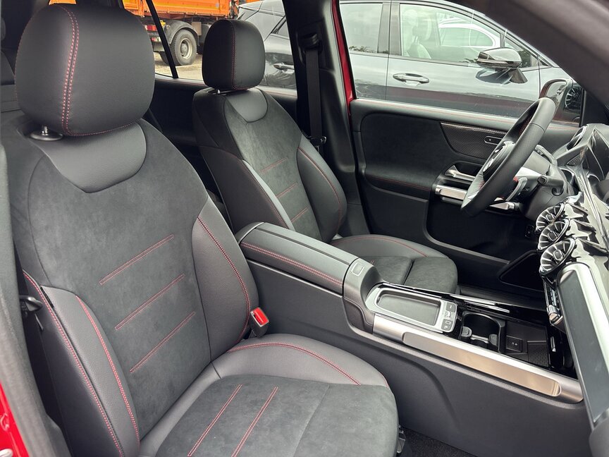 Mercedes-Benz GLB 200 d