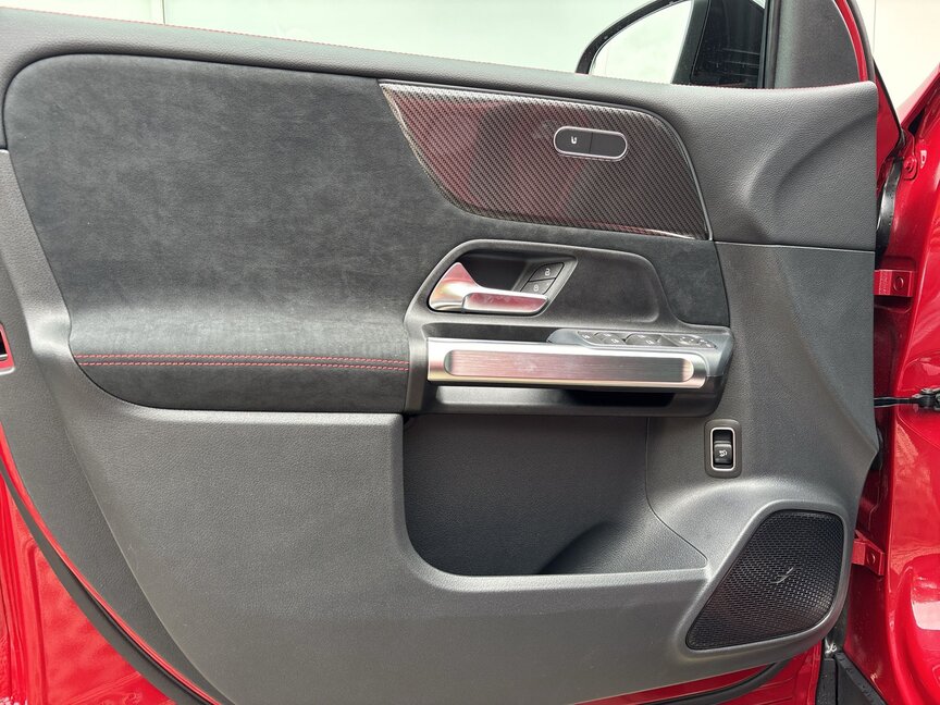 Mercedes-Benz GLB 200 d