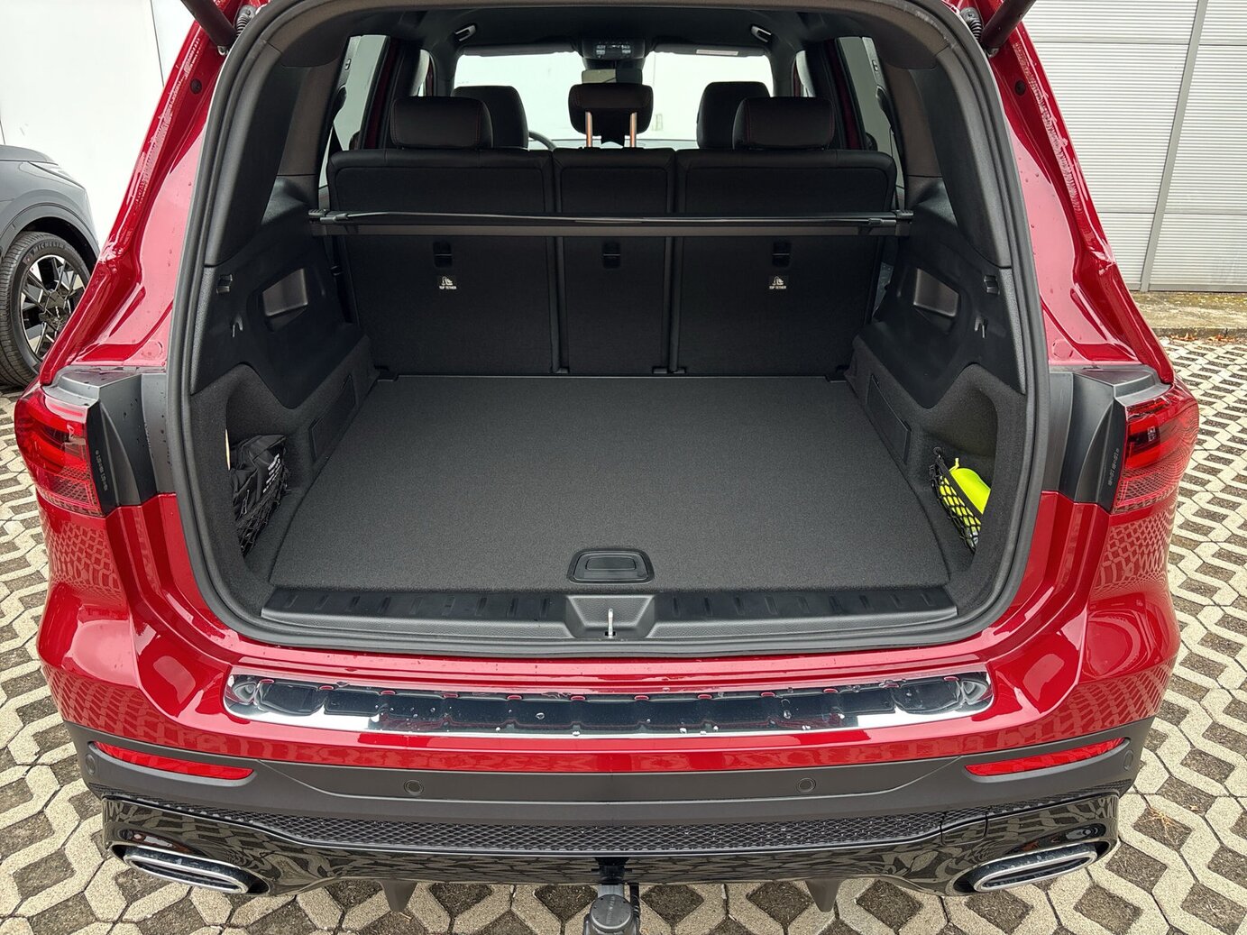 Mercedes-Benz GLB 200 d