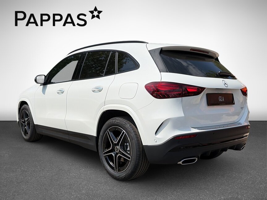 Mercedes-Benz GLA 180