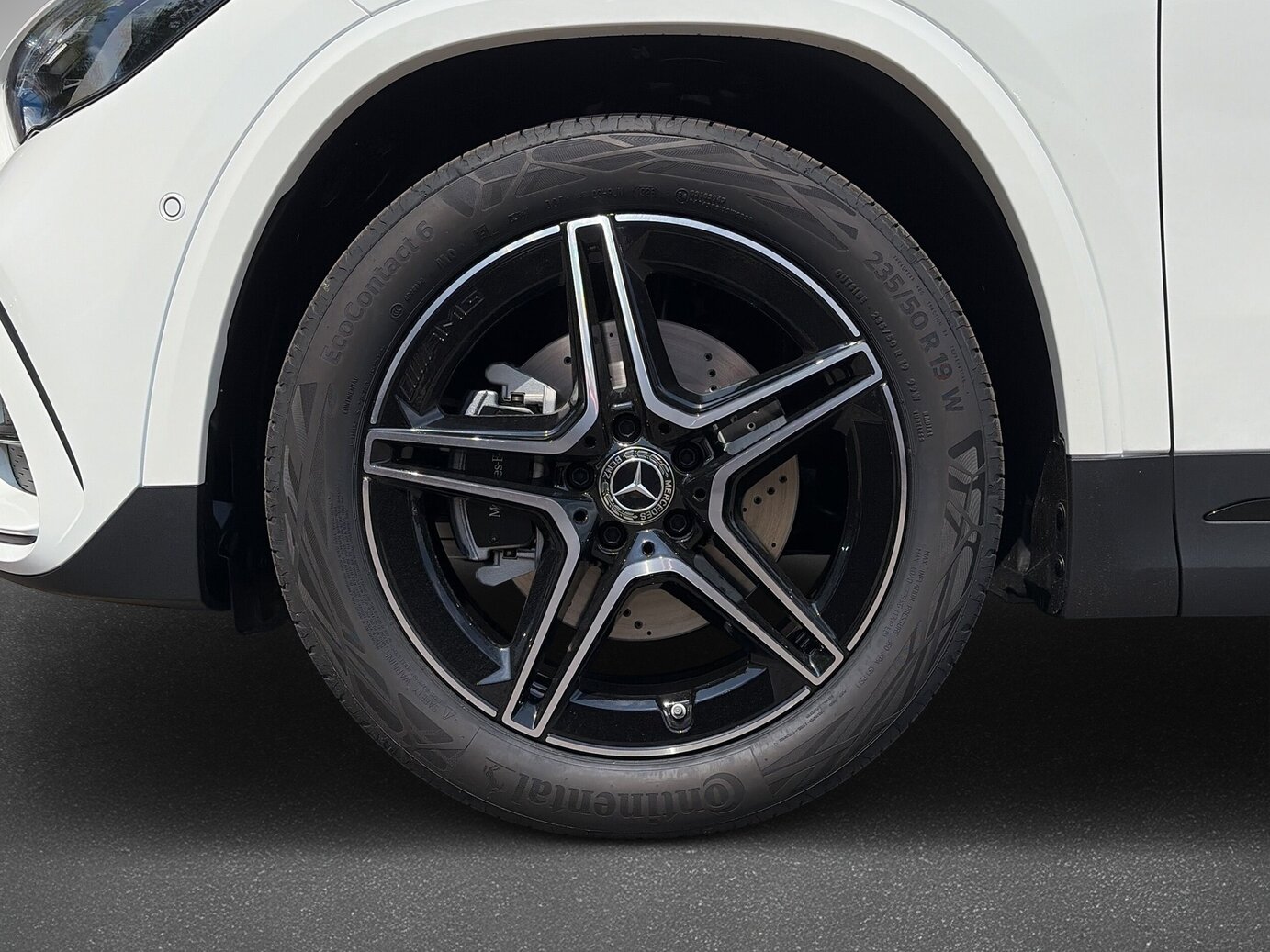Mercedes-Benz GLA 180