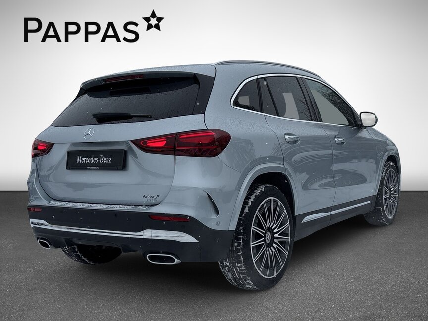 Mercedes-Benz GLA 180