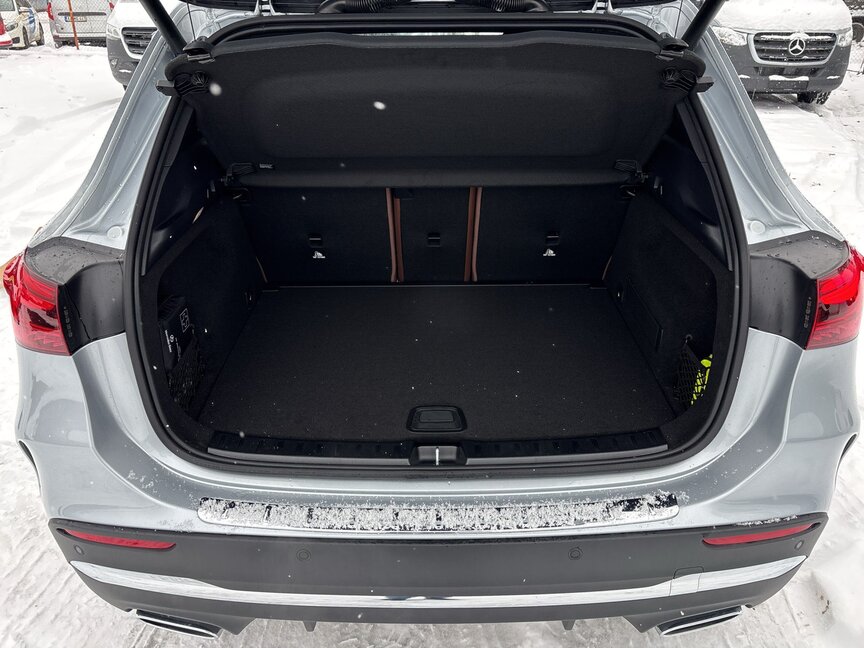 Mercedes-Benz GLA 180