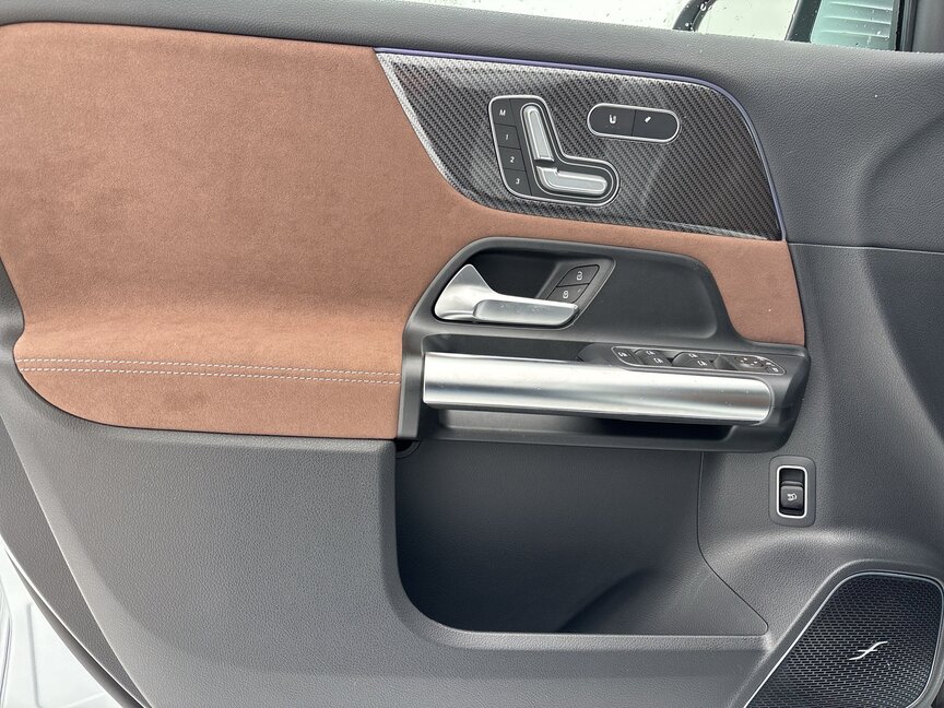 Mercedes-Benz GLA 180