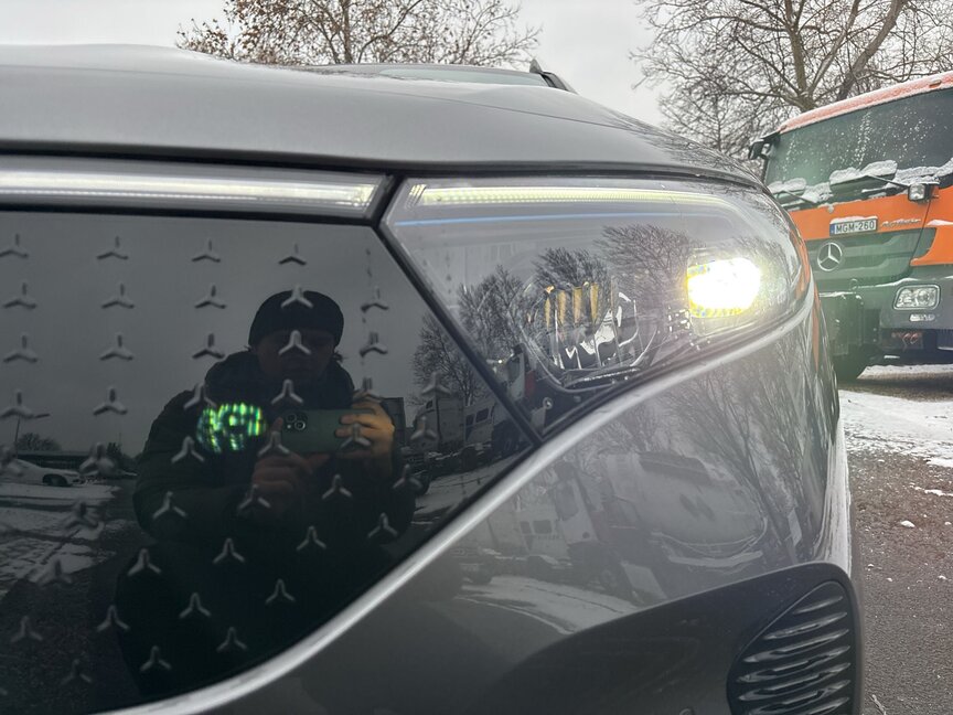 Mercedes-Benz EQB 250+