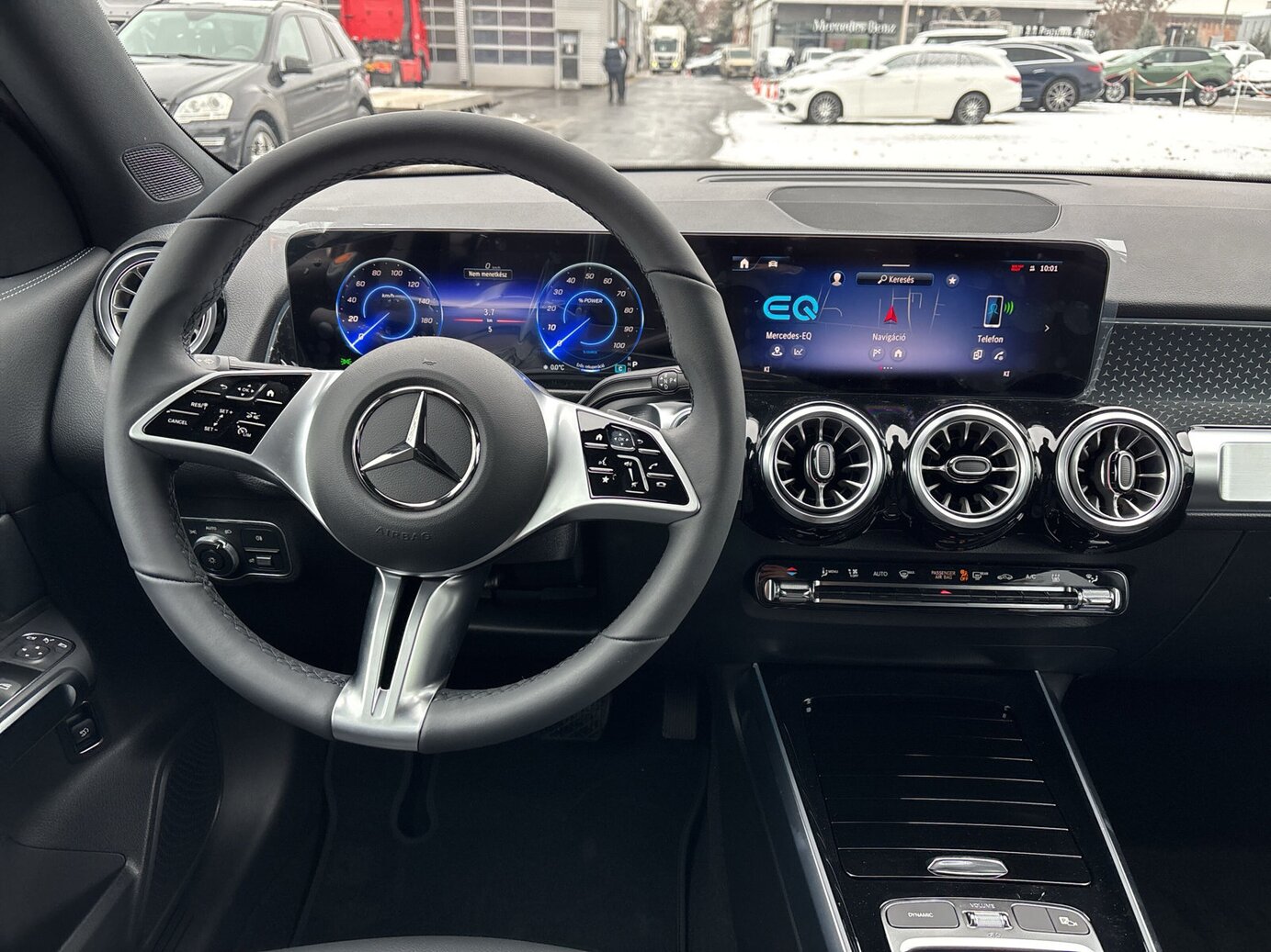 Mercedes-Benz EQB 250+