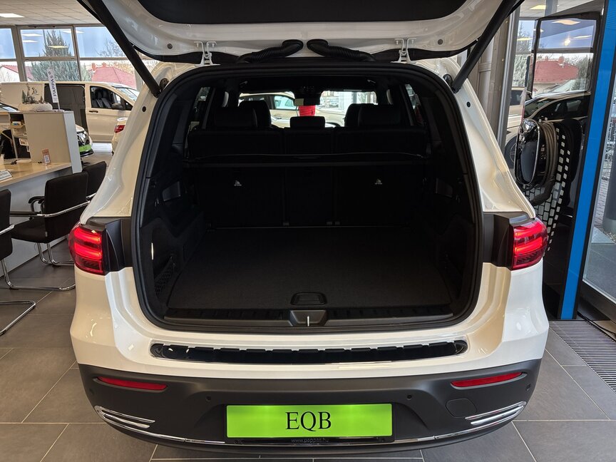 Mercedes-Benz EQB 250+