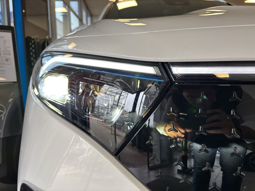 Mercedes-Benz EQB 250+